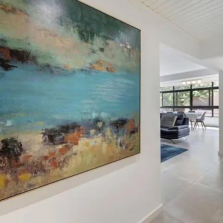 דירה Heaven's House